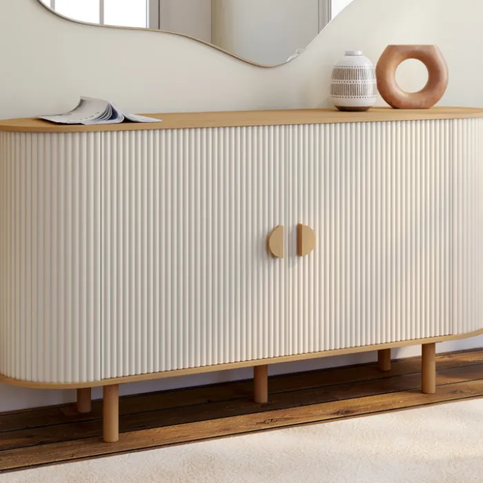 Buffet 140 cm 2 portes effet cannelé beige et bois