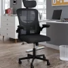 Chaise de bureau ergonomique noire avec roulettes