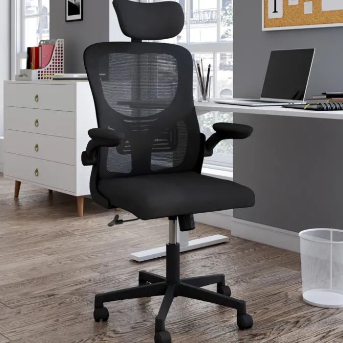 Chaise de bureau ergonomique noire avec roulettes