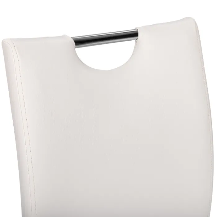 Chaises blanches avec poignée pour salle à manger