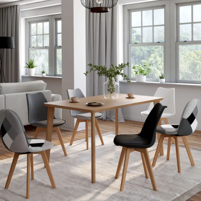 Chaises scandinaves mix color : gris, blanc, noir et patchworks