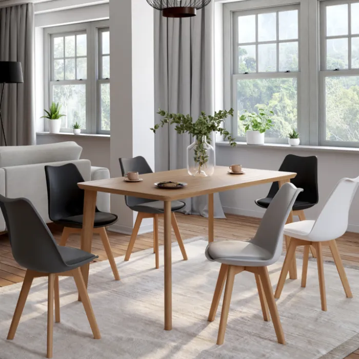 Chaises scandinaves mix color grises, blanches et noires