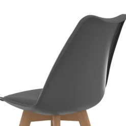 Chaises scandinaves patchworks noirs, gris et blancs