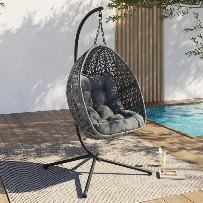 Fauteuil lune suspendu avec coussins gris