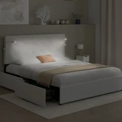 Lit double 140 x 190 avec liseuses et 2 tiroirs sur roulettes