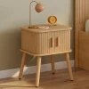 Lot de 2 tables de chevet 2 portes coulissantes lattes tasseaux bois coloris chêne