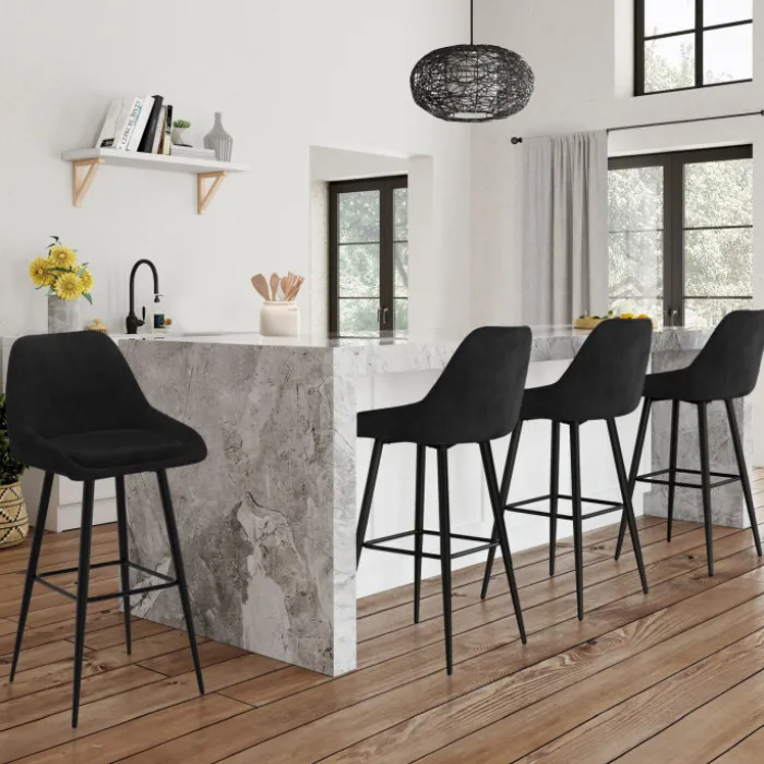 Lot de 4 tabourets de bar en velours noir rembourrés