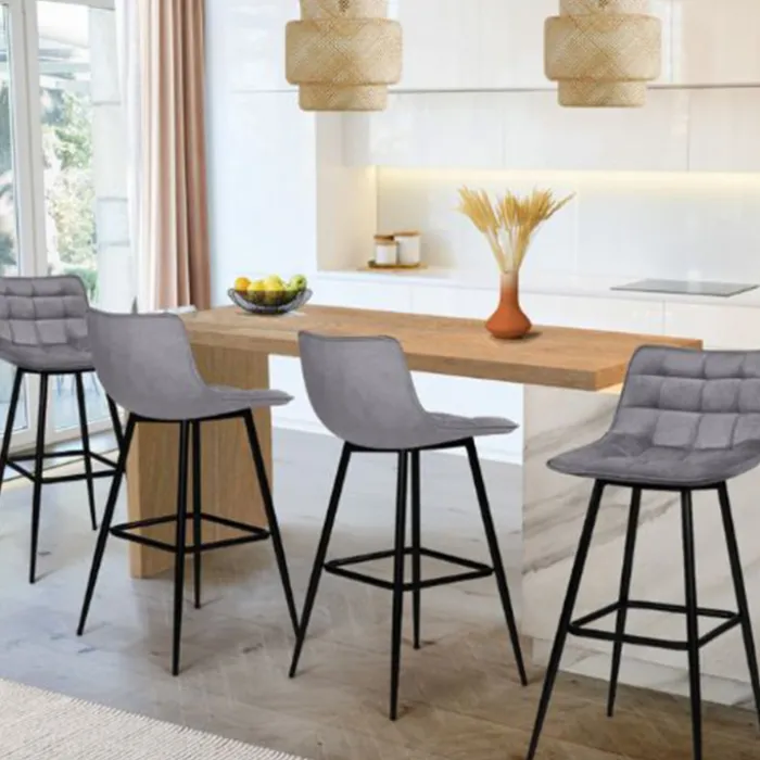 Lot de 4 tabourets gris clair en velours matelassé