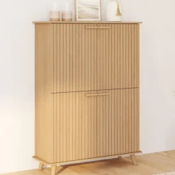 Meuble de rangement 4 portes effet lattes tasseau bois coloris chêne