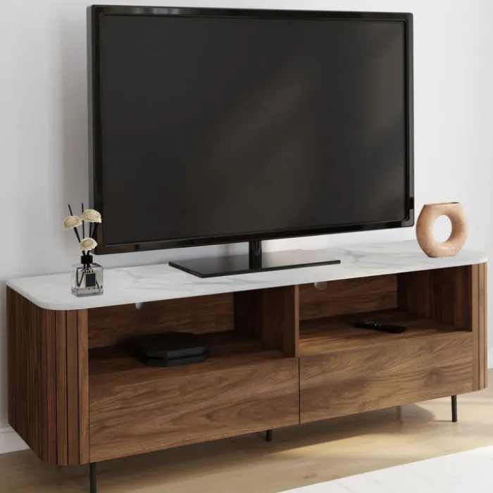 Meuble TV 140 cm noyer effet lattes 2 tiroirs et plateau marbre blanc