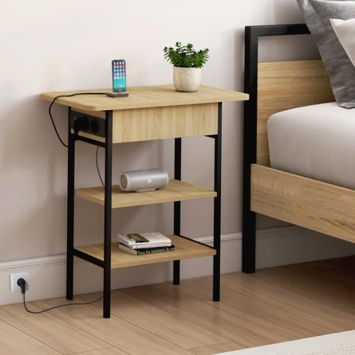 Table de chevet / d'appoint design industriel avec multiprise