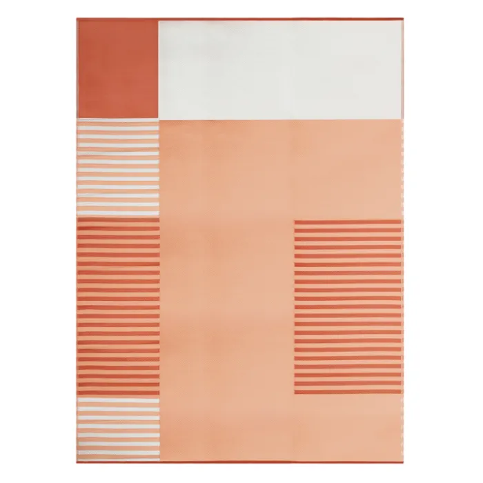 Tapis extérieur terracotta à formes géométriques