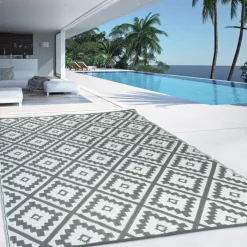 Tapis extérieur terrasse motifs géométriques gris et blanc 120 x 180 cm