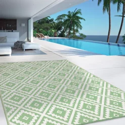 Tapis vert sauge pour terrasse et extérieur